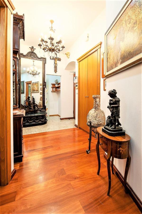 Royal Heritage Apartment In Split Center Extérieur photo